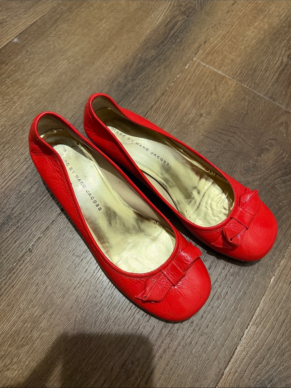 Marc by Marc Jacobs Bright Red Leather Bow Flats